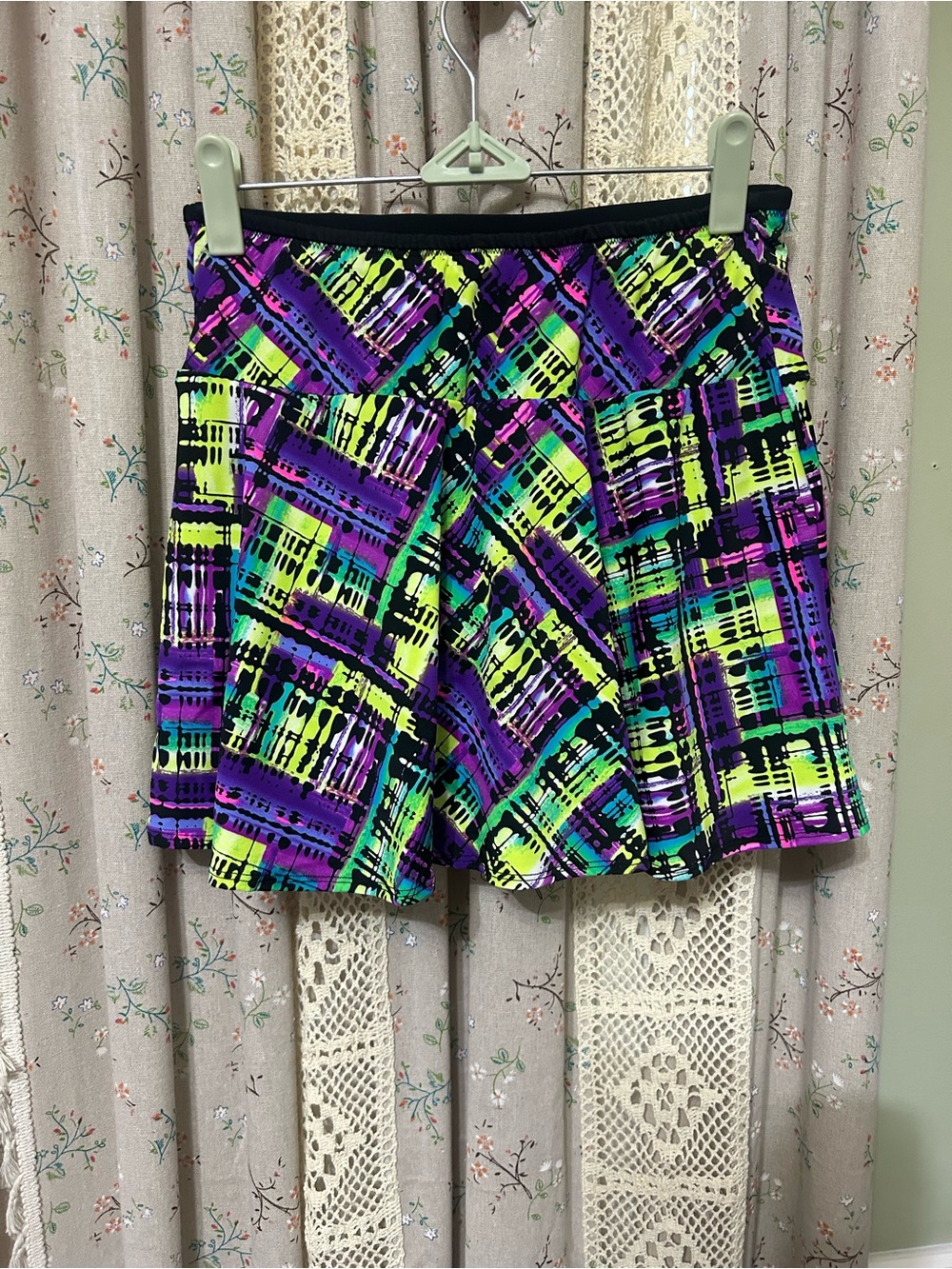 SparkleSkirts Athletic Skort Small Neon Abstract Print Running Tennis Golf